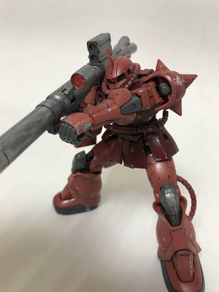 HG機動戦士ガンダム　オリジン版のシャア専用ザクⅡ1/144スケールモデル