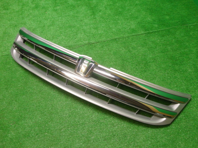 ★アイシス 10系 H20年式 純正 フロントグリル★