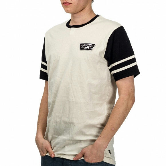 2017年【VANS】新作L.A.購入《CHESTER VINTAGE TEE》ラグラン胸ロゴワッペン/フットボールTシャツ《新品タグ付》ボーダー白黒ベースボール