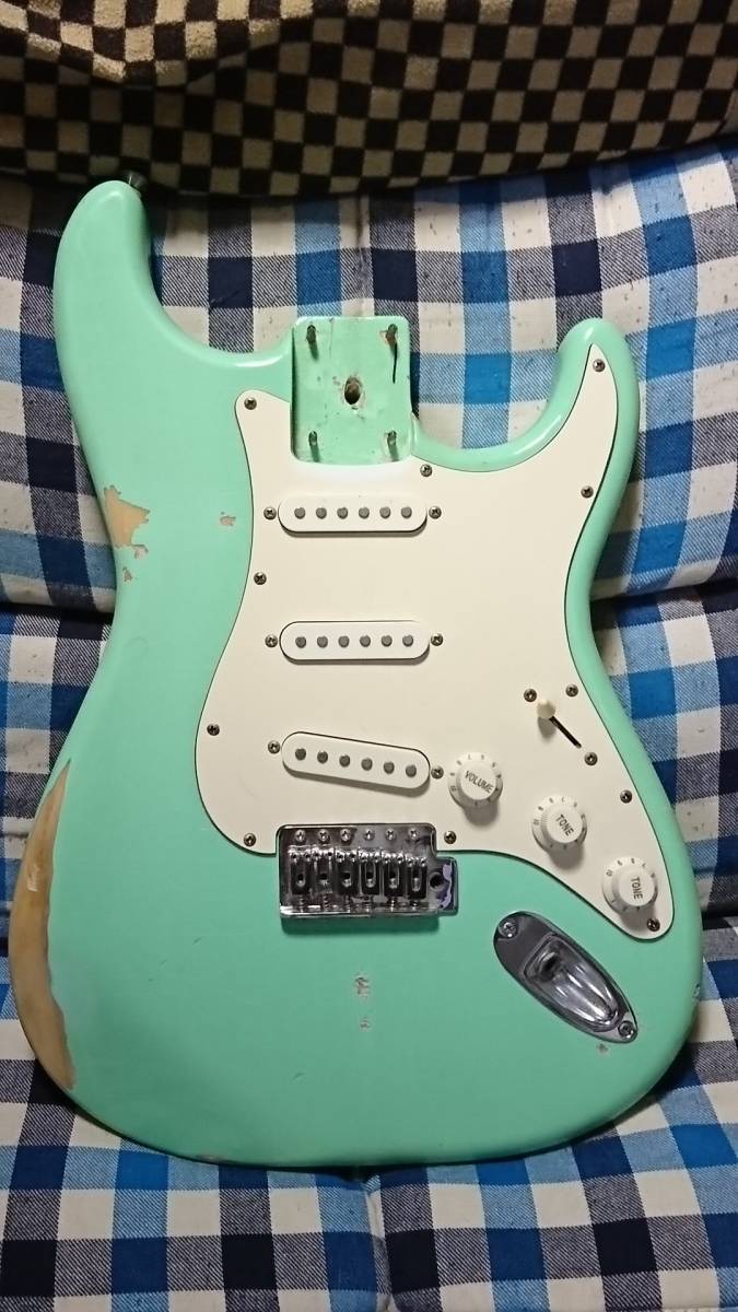 ストラトキャスター MJT レリック加工用素材に！ ライトレリック仕様の