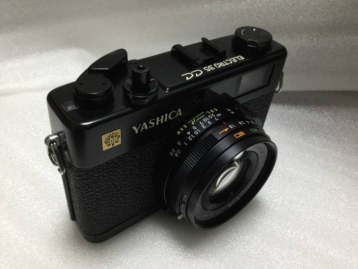 YASHICA ELECTRO 35 CC COLOR - YASHINON DX 1:1.8 f = 35mm