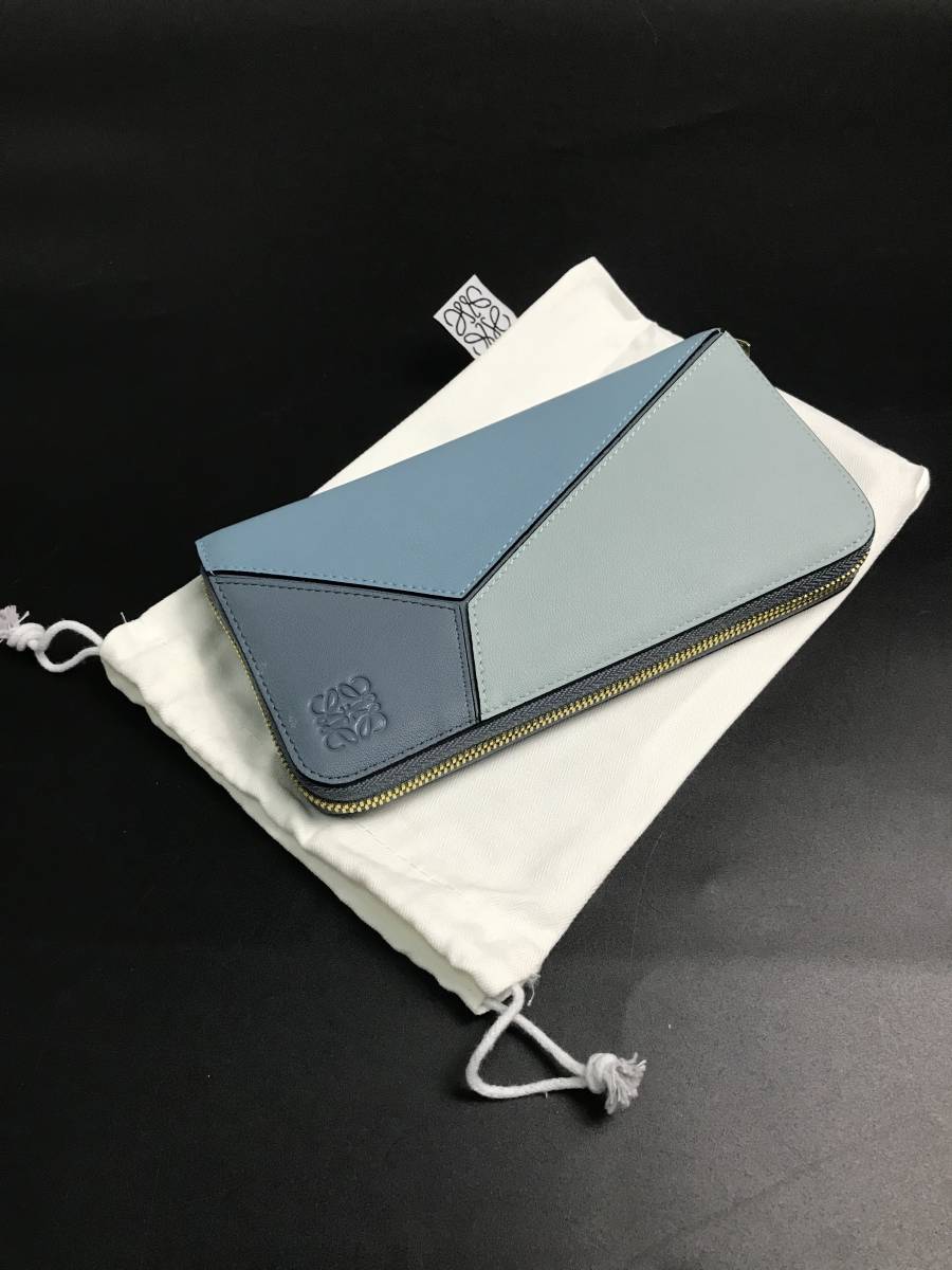 ロエベ LOEWE ロエベ 長財布 PUZZLE パズル ラウンドファスナー長財布 レディース 　ブルー系（小銭入れあり）