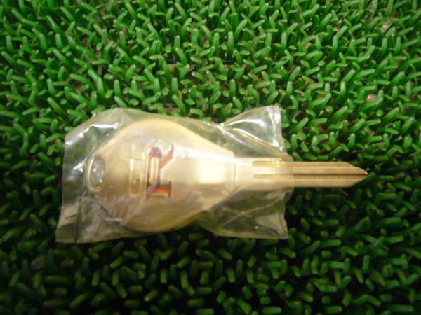 日産純正　BNR32　スカイライン　GT-R　ブランクキー　未使用　スペアキー　レターパック全国540円　純正　T291107-1