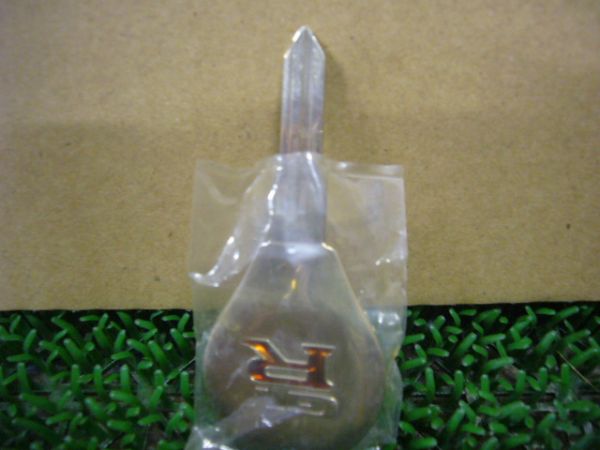 日産純正　BNR32　スカイライン　GT-R　ブランクキー　未使用　スペアキー　レターパック全国540円　純正　T291107-1