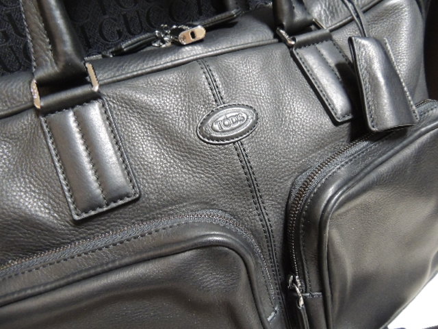 7118/ 新品同様 トッズ TOD'S　最高級トリヨンレザー　2WAYドキュメントホルダー マルチＷポケット ビジネス書類 メンズブリーフバック