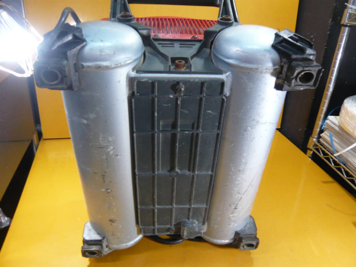 日立HITACHI エアーコンプレッサー AIR PUNCH 1.3馬力 PA1300H 100V 