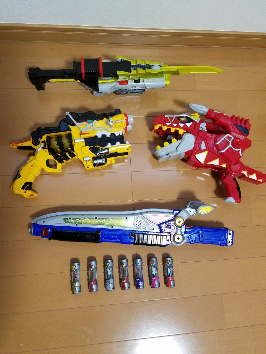 キョウリュウジャーガブリボルバー他多数まとめてセット