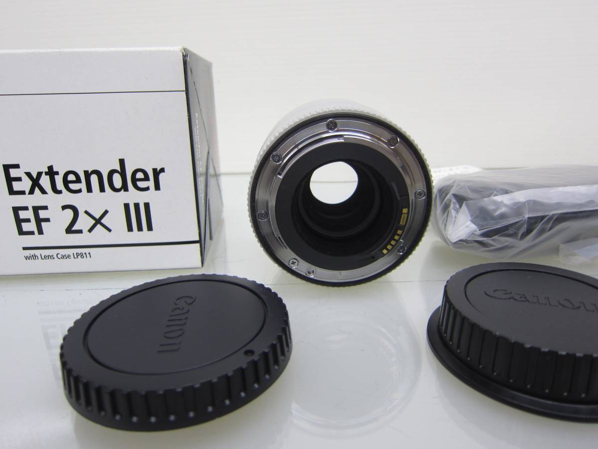 ☆canonキャノン　Extender　EF　2X　Ⅲ　エクステンダー　EF2X3　美品箱入り