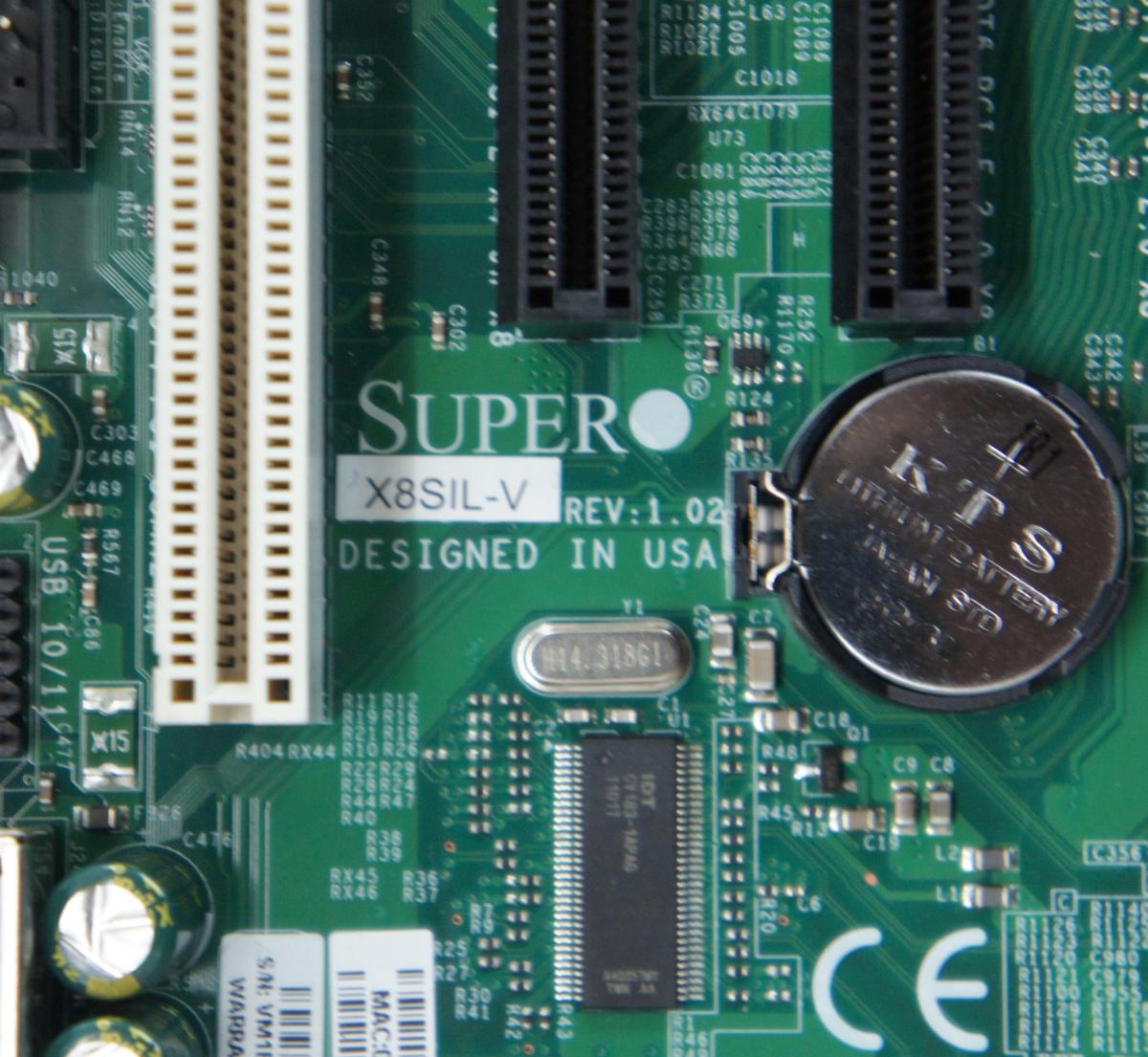 ●SUPER MICRO製 Core i3 / 4コアXeon対応 M/B X8SIL-V (LGA1156/Intel 3420chipset /x8 PCI-Express 2port) 動作品