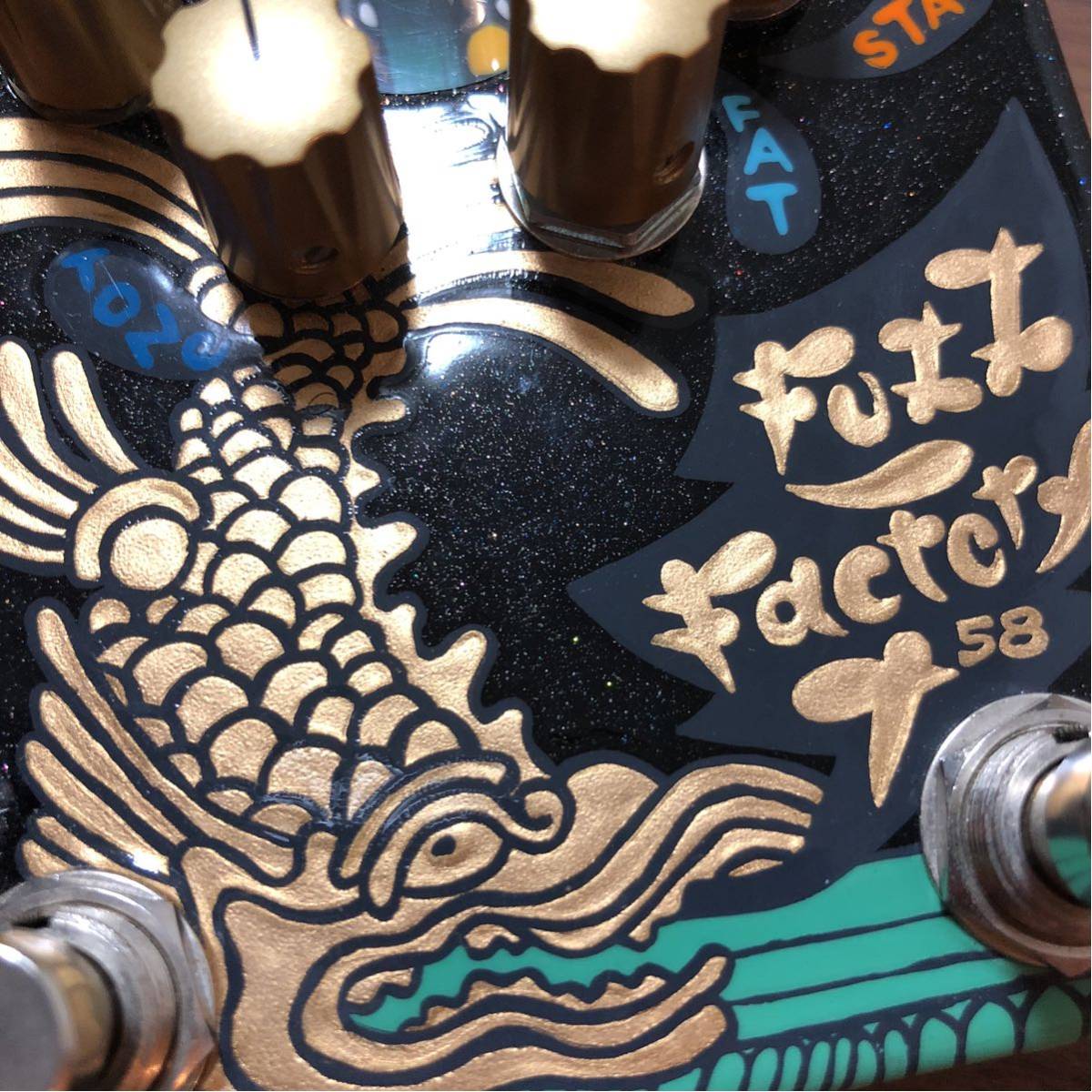 Fuzz Factory 0 ZVEX | Vexter Zvex Hand FACTORY FUZZ - Effects