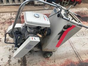 舗装カッター　ERC14D ロビン EY28D 中古