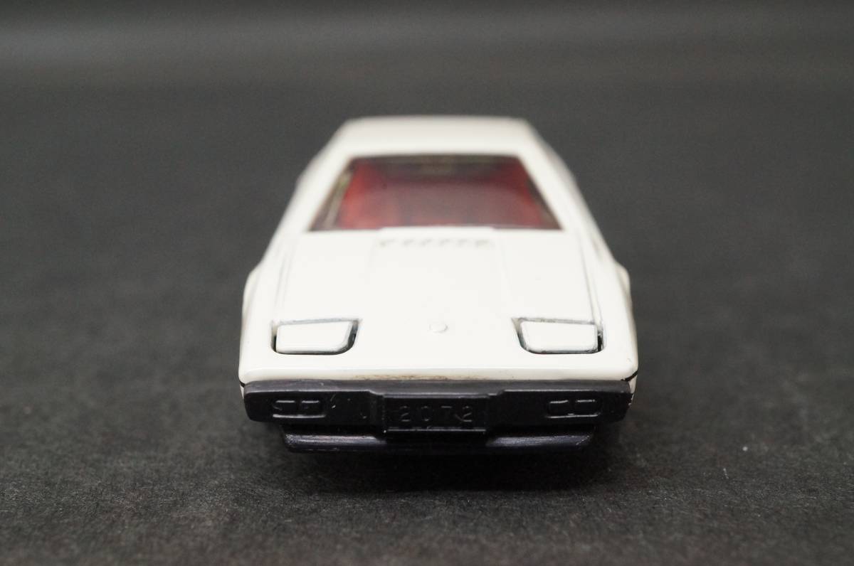 絶版品【トミカ】F24 ロータス エスプリ イギリス車 1/60 青箱 日本製