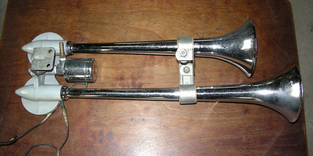 ★KITAHARA（キタハラ） ヤンキーホーン V-29/12V・24V兼用（中古品）★