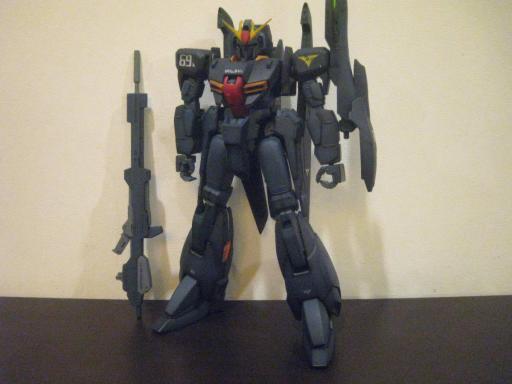 赤字超特価，新作 塗装済み完成品 MG Zプラス ティターンズ仕様 91(完成品)｜売買されたオークション情報、yahooの商品情報をアーカイブ公開 - オークファン 完成品