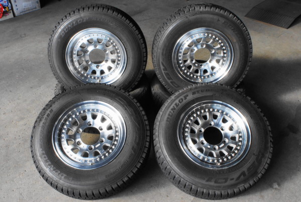ダットサントラック ・ ボンゴブローニィ etc...■14×6JJ 139.7/6H +29■DUNLOP DSV-01●185R14 6PR LT●約8～9分山■中古4本セット