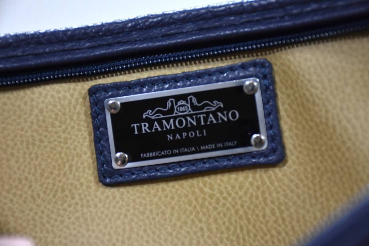 イタリア製 TRAMONTANO トラモンターノ ドキュメントバッグ クラッチ 