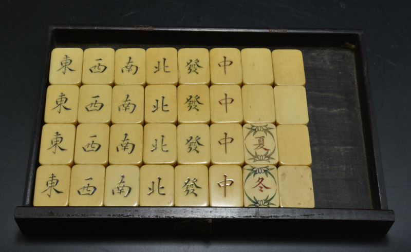 中国 竹嵌 骨牌 背竹牌 麻雀牌 唐木箱付 D 8706 【公式通販】