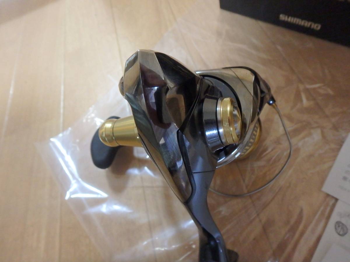 シマノ SHIMANO 10 ステラ 4000XG 中古美品 替スプール付 【公式通販】