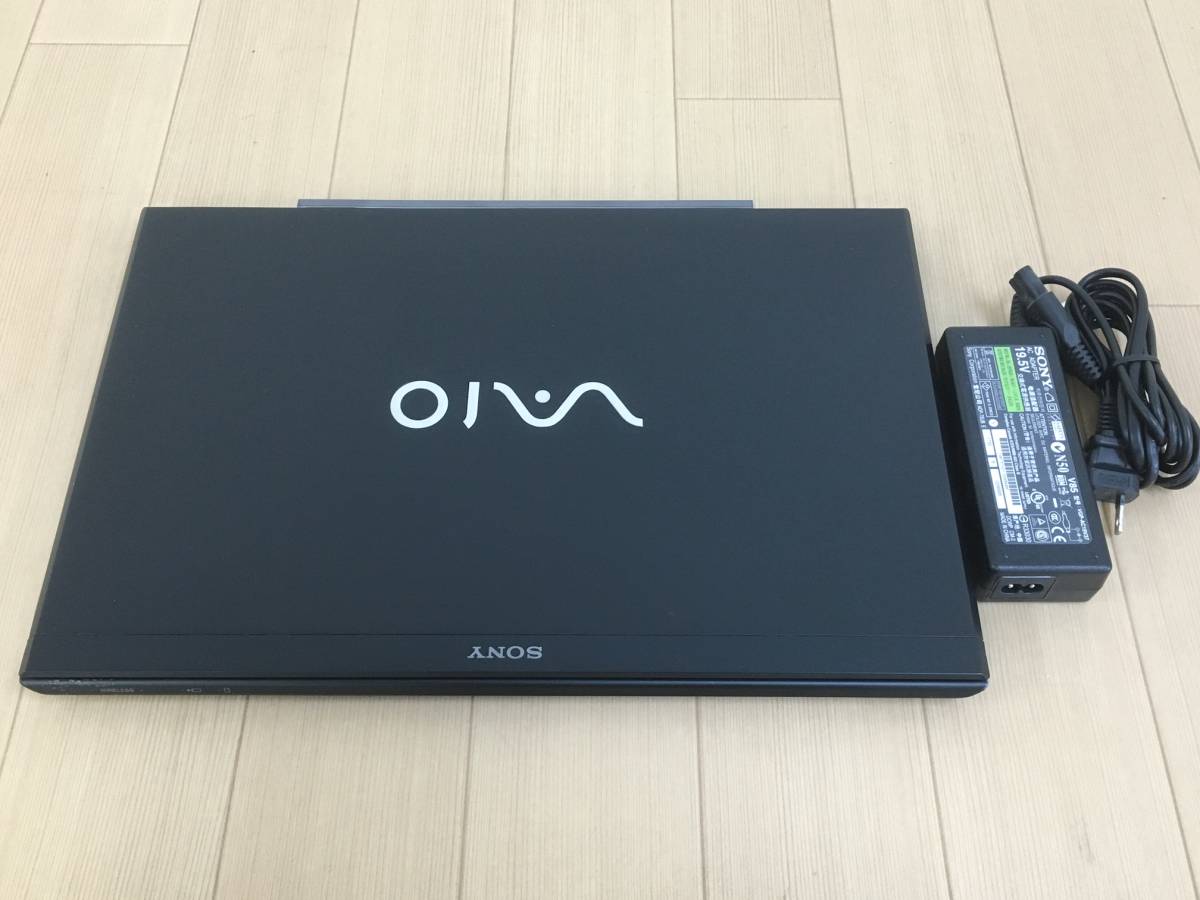 SVE15 - VAIO SONY VAIO SVE15115FJB Core i3-2370M 2.4GHz 4GB 
