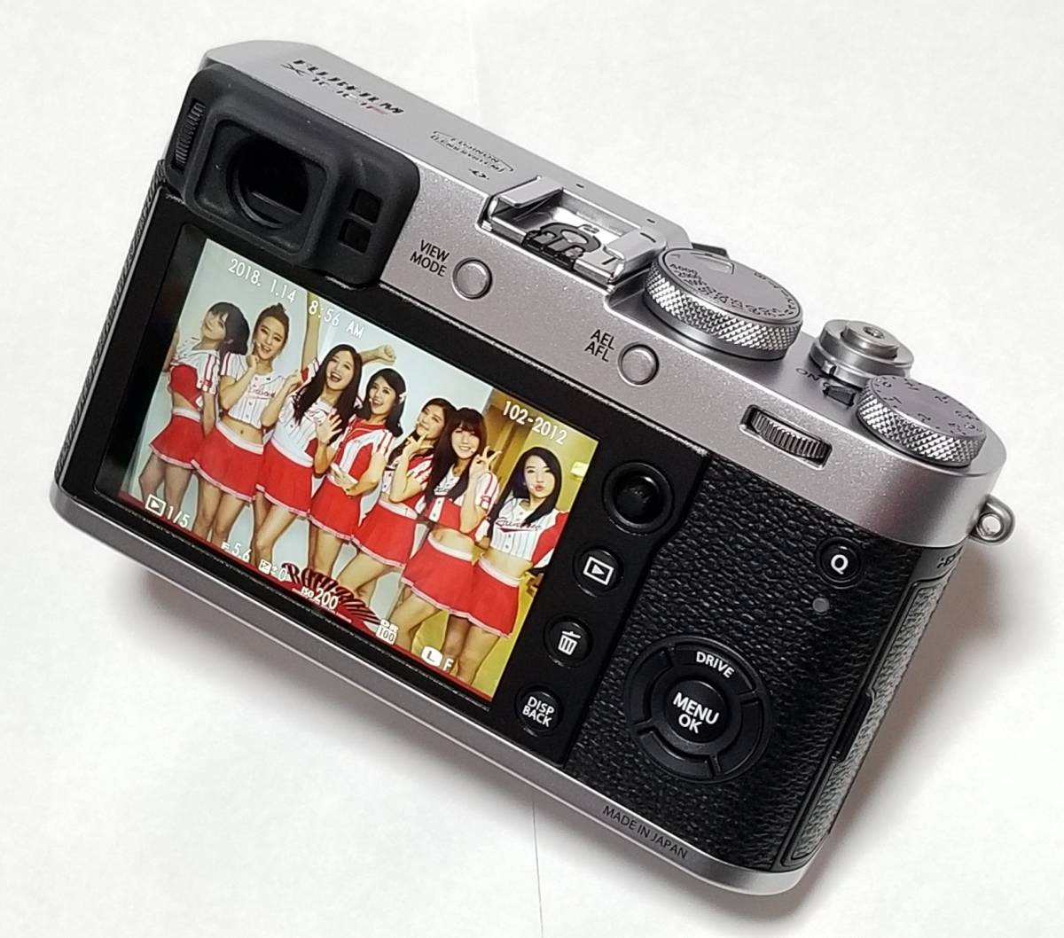 FUJIFILM X100F 【14,900回】　付属品多数 富士フイルム 「X100F」 極上品！ オプション品多数 FUJIFILM 【公式通販】