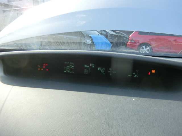 2-144722 ZVW30 プリウス スピードメーター 93，647km プリウス30