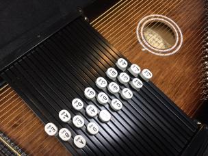 新作，限定セール オートハープ 誰 もカンタンに演奏 コードハープ ボタンを押して演奏が出来るカンタンハープ(弦楽器)｜売買されたオークション情報、yahooの商品情報をアーカイブ公開 - オークファン その他