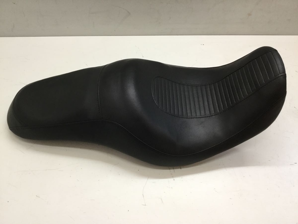 ハーレー 純正シート DYNA ダイナ FXD FXDL RDW-92/61-0067 21411A 