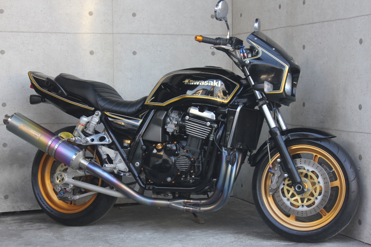 横浜~ Kawasaki ZRX1100 モリワキチタン ハイポイント MK2カラー 横浜~ Kawasaki ZRX1100 モリワキチタン ハイポイント MK2カラー