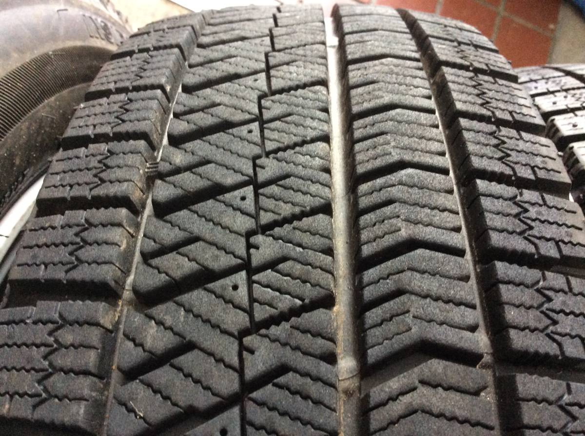 BLIZZAK 良い山 2017年製 175/65R14 VRX フィットなどに！ rx3 2021年 175