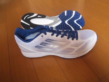 アディダス 26.5 ADIZERO FEATHER RK 2 白青 展示品 定価8900
