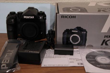【新品ほぼ未使用!!即決!!】PENTAX K-1 ボディ【保証書・販売店シール付き】