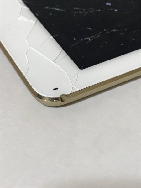 iPad Air2 Wi-Fi+Cellular 64GB ジャンク品 ソフトバンク 判定〇 送料164円♪_4