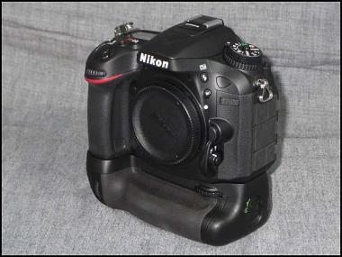 ☆元箱付！Nikon ニコン D7100 ボディ デジタル一眼レフカメラ マルチ 