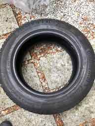 スタッドレスタイヤ　4本　235/60 R18　中古品（1シーズン使用）　コンチネンタル