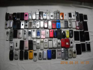 スマホ ガラケー 携帯電話 Yahoo!オークション ジャンク品 - 大量 大量