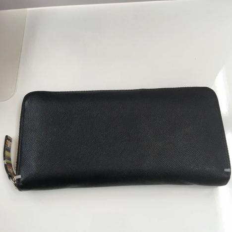 新作登場，人気 Paul Smith ラウンドファスナー 長財布 使用感有り(財布)｜売買されたオークション情報、yahooの商品情報をアーカイブ公開 - オークファン 服飾小物