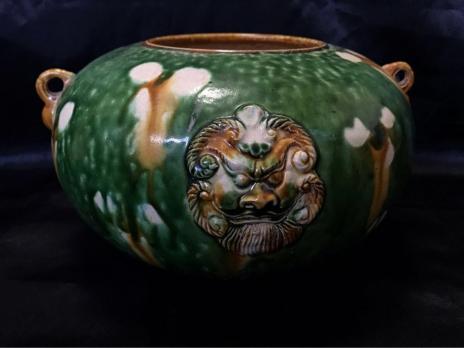 中国　明時代　青華五彩鹿紋小壺　送料込0318 中国 明時代 青華五彩鹿紋小壺 送料込0318 唐三彩 壺 中国美術 唐物