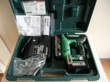 1円～売切 動作確認 日立 コードレスピン釘打機 ＮＰ１８ＤＳＡＬ 充電式ピンネイラ 18V バッテリー ♪ 釘打ち機 スーパーネイラ タッカー
