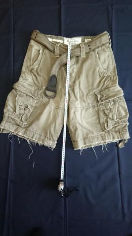 定番，安い アバクロンビー&フィッチ Abercrombie&Fitch W30 ハーフカーゴパンツ カーキ ボタンフライ デストロイ加工(ショートパンツ、半ズボン)｜売買されたオークション情報、yahooの商品情報をアー 男性用