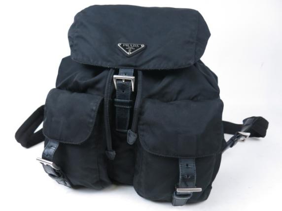 人気，送料無料 68254 1円スタート 本物 プラダ PRADA バッグ リュックサック ナイロン&times;レザー 三角ロゴ(リュック)｜売買されたオークション情報、yahooの商品情報をアーカイブ公開 - オークファン かばん、バッグ