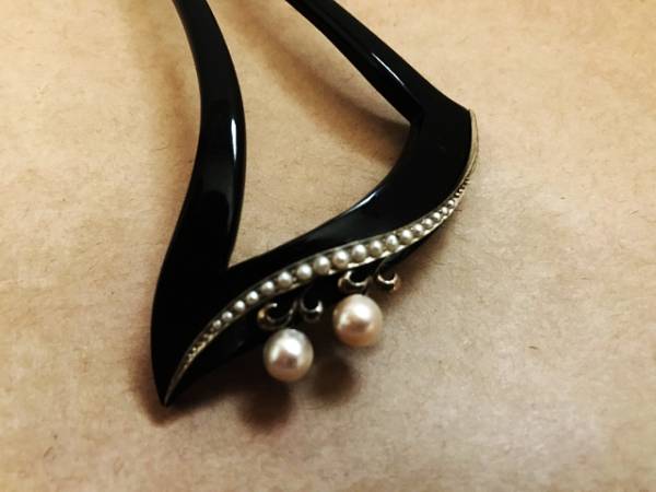 ☆☆　　黒べっ甲　パール　かんざし　☆☆