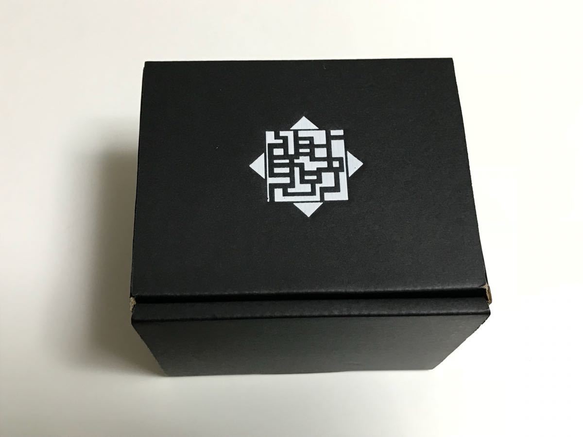 新品！【布袋寅泰☆マグカップ☆2個セット☆BLACK×WHITE☆G柄 