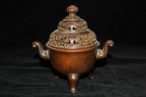即出荷】 極上品 貴重 紫銅制 三足双耳香炉 古仏具 稀少唐物 在銘