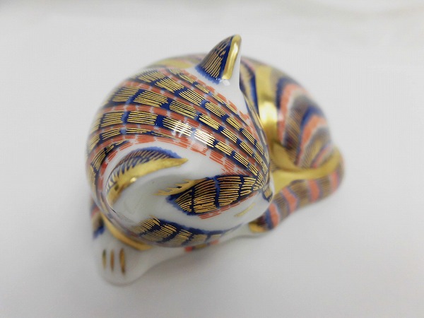 ロイヤルクラウンダービー／フィギュリン／ペルシャ猫の置物／英国