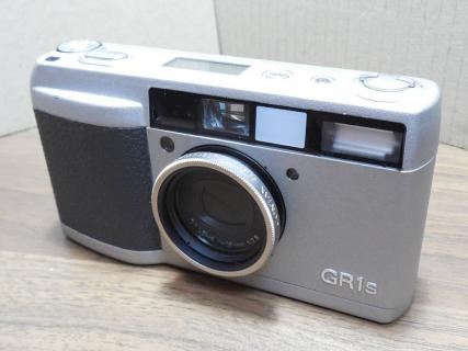 □RICOH GR1S コンパクトフィルムカメラ リコー□