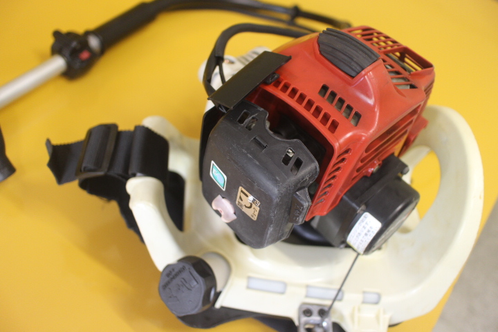 ☆ゼノア 背負い式刈払機 くるくるカッター BKZ3050EZ☆(刈払機