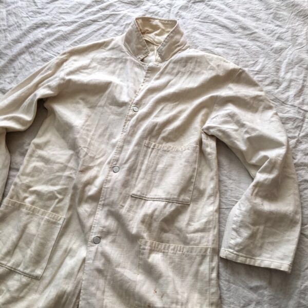 【100%新品，品質保証】 イギリス ビンテージ コットンツイル 裏使い ワーク コート 50s 60s ミルク 生成(Mサイズ)｜売買されたオークション情報、yahooの商品情報をアーカイブ公開 - オークファン Mサイズ