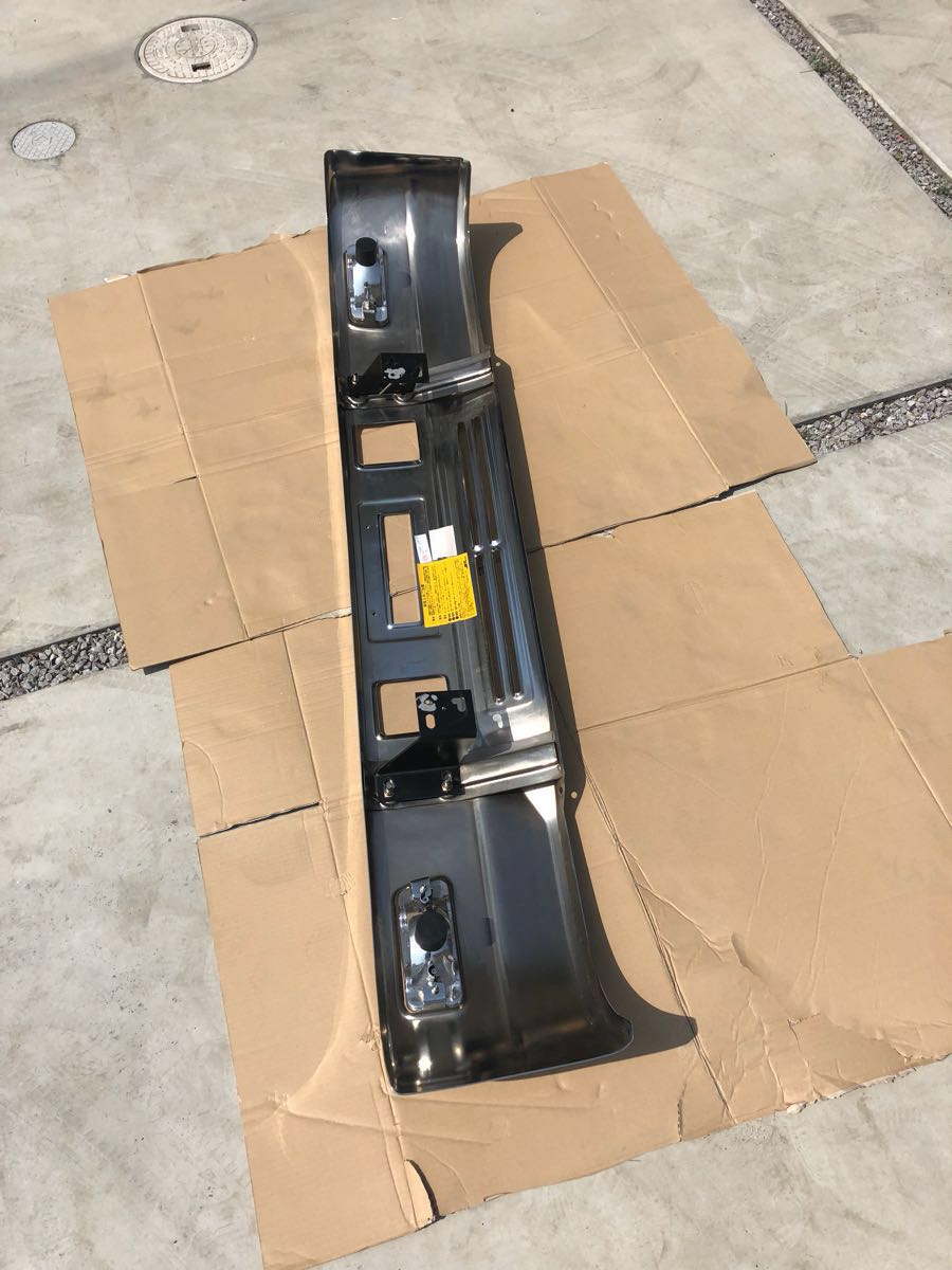 引取り限定】メッキバンパー スーパーグレートタイプ 2tワイド汎用 JET