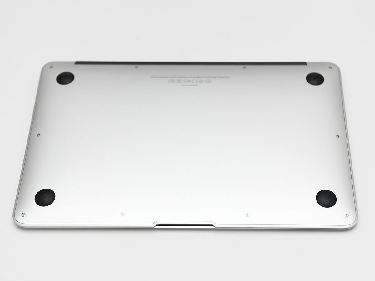 MacBookAir 11インチA1370 Late2010 SSD 128GB 4GB