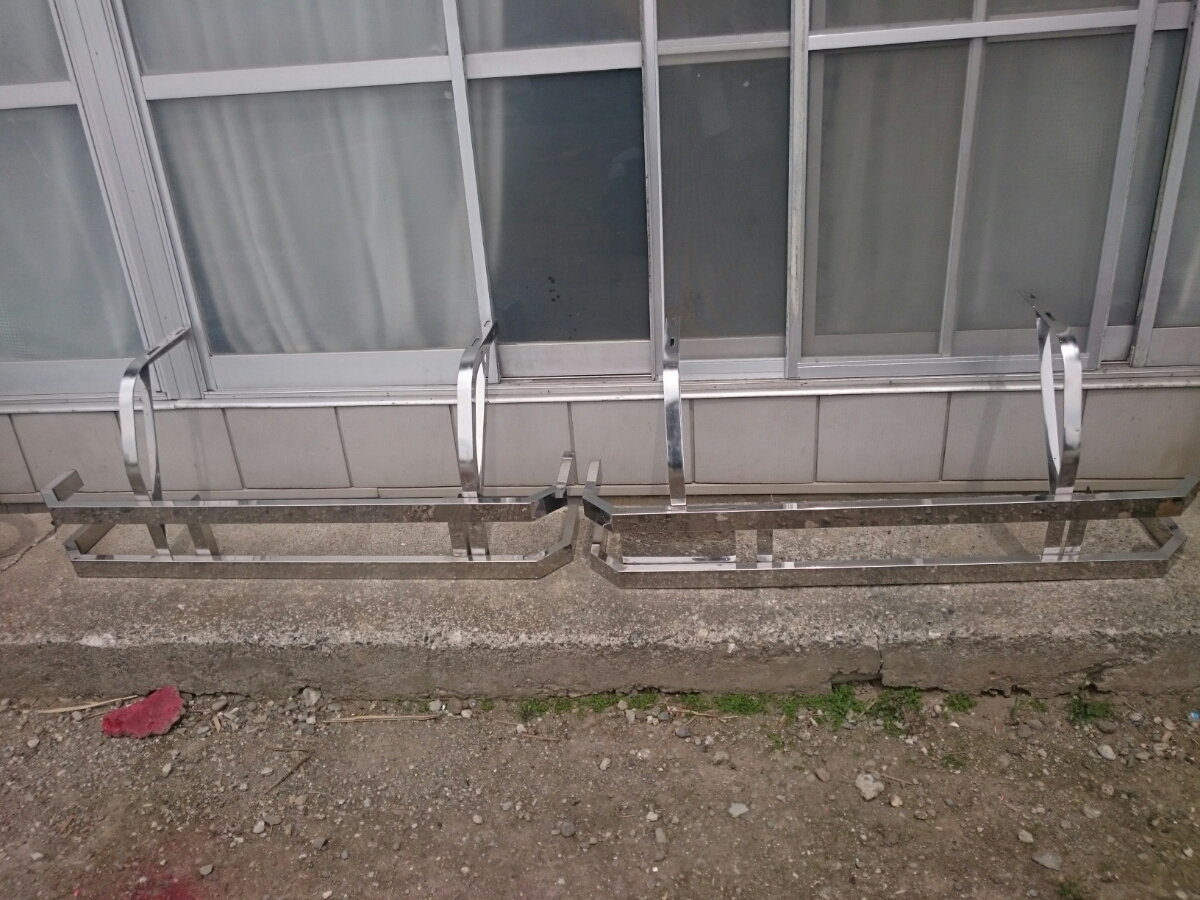 デコトラ サイドバンパー ステンレス 2t〜4t 福岡 ステンレスサイド